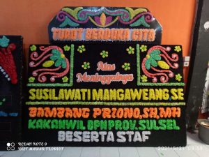 Toko Bunga Makassar - Mengenal Berbagai Jenis Karangan Bunga dan Manfaat Memberikannya Sebagai Hadiah