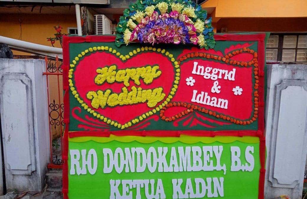 Bunga Papan Makassar - Mau Kirim Bunga Papan Pernikahan ? Berikut Contoh Tulisan yang Bisa Digunakan